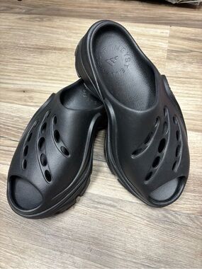 Stella McCartney Black Slip-On Foam Clog